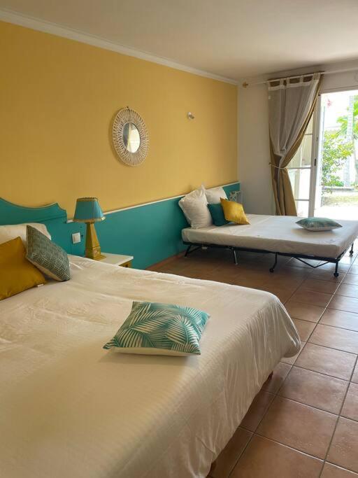 Le Mayakudja D'Or Apartment Sainte-Anne  Ngoại thất bức ảnh